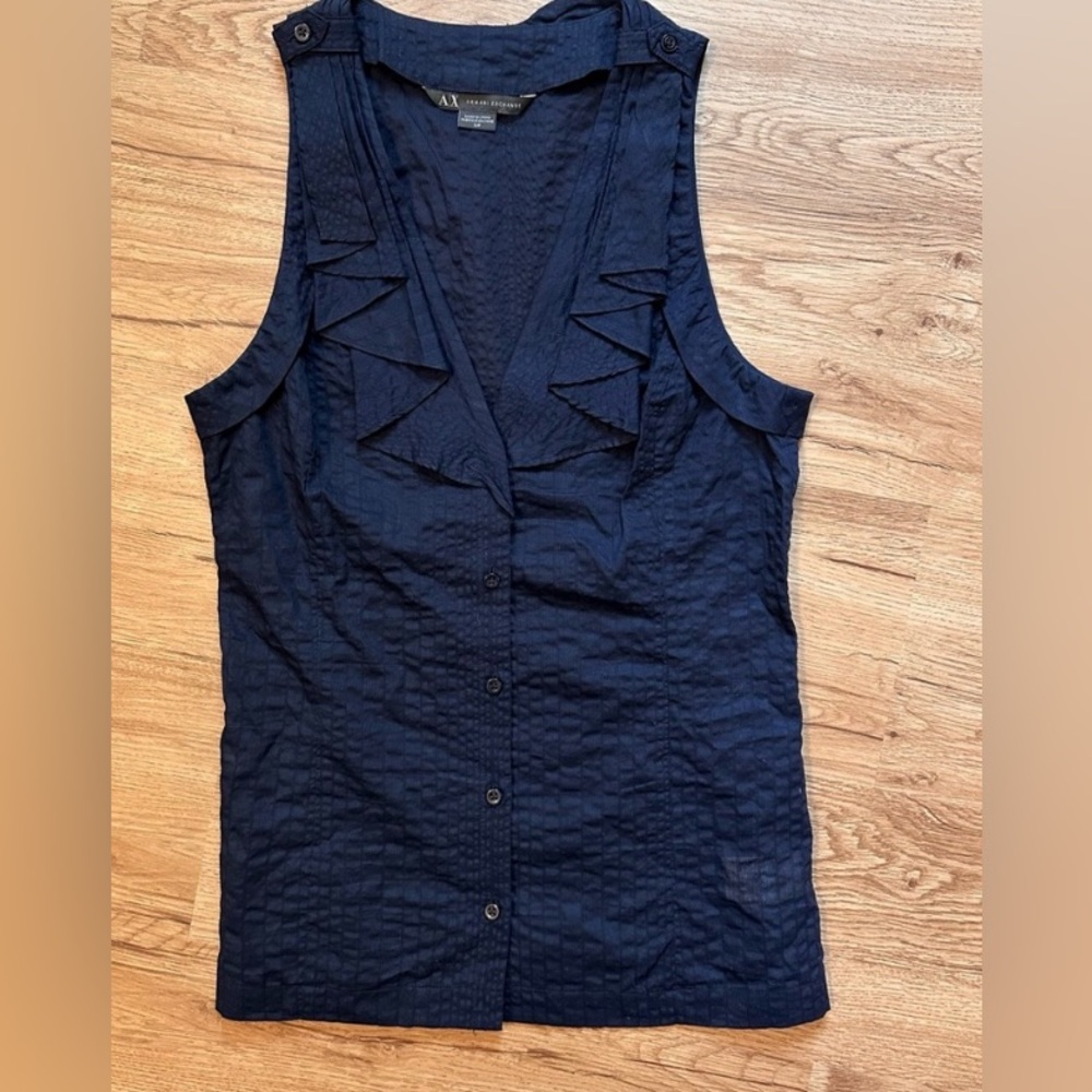 A|X Armani Exchange Navy Button Down Sleeveless Seersucker V- Neck Shirt Size S